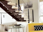 异性恋阿德里安和她的女同性恋继母 苏菲·玛丽有着非常特殊的关系