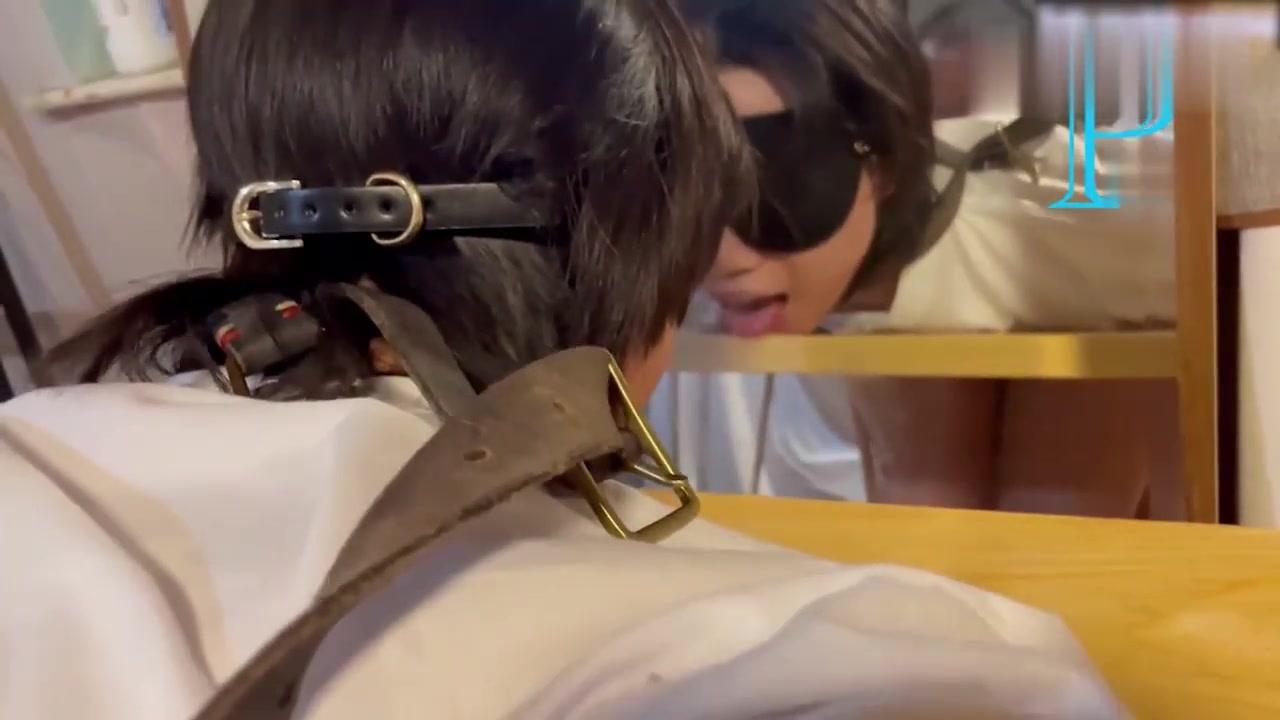 调教小骚货彻底沦陷为爸爸的性母狗