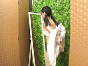 [HUNTC-189] 母同伴でやって来たチビっ子がエステ嬢の言いなり！ワレメもカワイイ乳首もいじられ敏感イキまくりボディに！ - 3of5