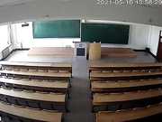 周末在大学教室里面