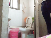 城郊巷內路邊店約了個馬尾辮良家小少婦全套服務 陰毛稀疏邊看A片邊操服務蠻不錯的 有趣對白～1080P高清