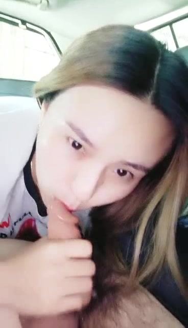 高顏值長發妹子與老鐵驅車郊外玩野戰車震 跪舔雞巴配合各種體位高潮顏射吃精 精彩對白