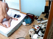 網絡攝像頭破解拍攝到的居家大肚子少婦與老公啪啪打炮 貌似有點猛受不了 露臉高清