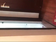 歪神賀新年酒店無套啪啪內射身材保養得不錯的房東少婦姐姐 對白搞笑 720P高清無水印