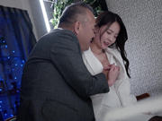 [JUR-351] 取引先の傲慢社長に中出しされ続けた出張接待。 専属美女、イイ女のスーツ『美』―。 美ノ嶋めぐり 【破解】 - 4of5