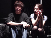 [破解]HJMO-692  残酷ミラーゲームに負けるとエロ罰ゲーム あじわった事のないデカチンで清楚な若妻達が隣に旦那がいる状態でもおかまいなしで中出しSEX - 4of5