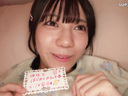 [破解]PIYO-224  「パパ、私のこと愛してるなら生で入れて」思春期の娘とパパのいびつな愛の日常、そして中出しへと… 日向由奈 - 2of5