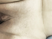 吊钟大奶少妇性欲强，坐着打桩爽翻天