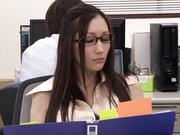 [破解]MIDD-994 上班族OL癡漢 自尊被玷汙的高傲女性 JULIA - 4of5