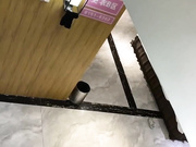 国内某洗浴会所内部员工暗藏通风口偷拍❤️更衣室浴客更衣裸体身材不错的带娃宝妈无水印原版