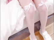 海角乱伦大神《意淫自己妹妹》❤️带妹妹出来抓娃娃玩累了去开房大龟头塞进小嫩逼里太紧了射的满满当当无水印版