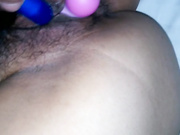 露脸大奶女友自慰加做爱第一部