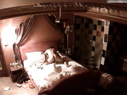 时尚气质的白领美女被同事约到酒店在床上撒上玫瑰花和气球换上情趣服再干,美女受不了跑到床下又被拉回来操!