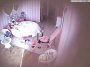 特色炮椅房偷拍气质性感的大学美女见到异地男友后在吃饭时已经迫不及待的把衣服脱完,各种姿势扛着大腿操!