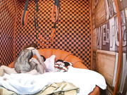 情趣酒店TP终于看到有会玩吊环的了不知道这样干男的爽还是女的爽些