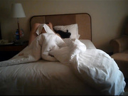 美乳翘臀的魔鬼身材性感长发美女被大屌情人插的太猛大叫：不行了,从后面进的太深了,你今天怎么那么厉害!