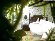 对白清晰校园附近清新房学生情侣开房造爱苗条美女开始装矜持后来热情似火主动女上位自己摇干了2炮