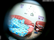 酒店情趣红床偷拍皮肤黝黑健壮小伙和性欲很强的白嫩嫂子开房偷情