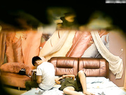 外表清纯斯文背带裤年轻眼镜美眉外表清纯内心淫荡开始矜持肉棒进入后淫心泛滥大声尖叫胡言乱语