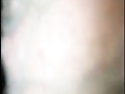 外表清纯温柔漂亮大学生妹子出租房给不是很帅的男友认真细腻的舔吸J8然后被肉棒捅的娇嫩呻吟