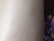 某网站流出真实自拍-新婚不久的小情侣家中啪啪,边操边拍,美女拿着鸡鸡爱不释手说：老公鸡鸡真大,好吃!