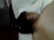 可爱漂亮的白领护士下班后和病人家属酒店偷情,在床上被爆操一次后洗澡时又被狠狠的狂干