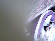 主题房睡醒小青年抽根烟就要啪啪啪女友小伙子这体位玩的刺激啊妹子终于忍不住发出了呻吟声超清原版