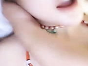 最新骚货NO.1可爱翘乳美女『校花逃课去操B』和粉丝开房谈性爱史 让拽头发后入猛操 全程淫语浪叫 口爆吞精