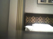 东北某公司气质性感美女主管为了升职不惜主动和领导酒店开房潜规则,串子黑丝万被狠狠抽插了2次