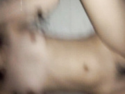 清纯漂亮美女被男友边操边拍干的受不了大叫：操死我了,不要了,我受不了了.我没试过,不会,不要拍我脸