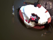 师范学院一对眼镜情侣开房亲热外表看起文艺保守内心热情似火开始妹子装矜持搞几下就变得主动换了几个姿势