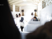 坑神家政市场双排公共女旱厕双视角偸拍络绎不绝各种年龄段的妹子方便仰视鲍鱼菊花坐你脸上的感觉超刺激