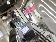 技术型坑神路边大排档、万达广场、医院偸拍女公共卫生间来方便的各种类型妹子胆量非常大