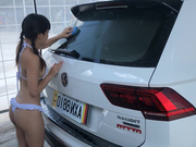 喵站露脸超高颜值网红极品白虎嫩妹小丁户外洗车小翘臀弹性十足随着动作颤抖