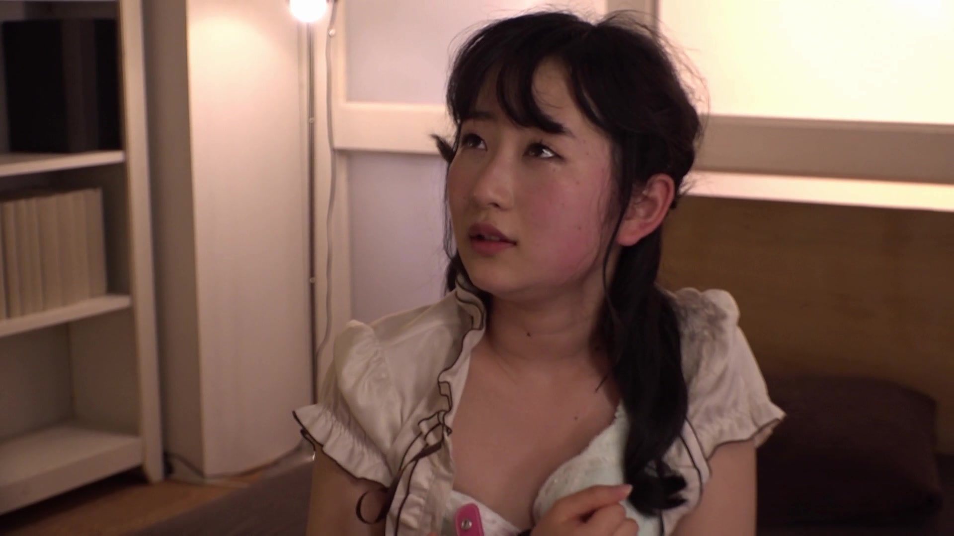 [STAR-812] 第一次未体验过的5SEX 神坂ひなの2 - 2of5