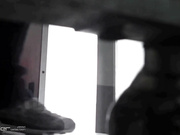 【全網首發】【國內廁拍】大神潛入某高校隔板溝廁多角度偷拍學生美眉噓噓，17人次，肥嫩鮑魚水超多 稀缺資源勁爆收藏～原版高清