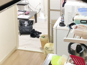 【全網首發】【宿舍偷拍】大學生集體宿舍公寓宿管員窗外偷窺學妹日常生活更衣洗澡 精彩絕對引爆妳的眼球～1080P高清原版