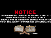 Cali Caliente被Gloryhole的大黑屌内射中出