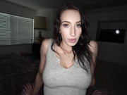 大奶疯狂保姆骑在大鸡吧上上下起伏