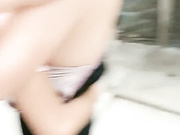 勾引两年轻力壮的小伙到荒废的大棚4P野战