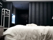 约牛仔裤细长美腿外围小姐姐收完钱进入正题