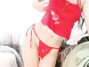 风情少妇露抠逼玩弄道具抽插淫声荡语水又多