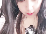 粉嫩少女美乳口交舔弄蛋蛋呻吟诱惑01